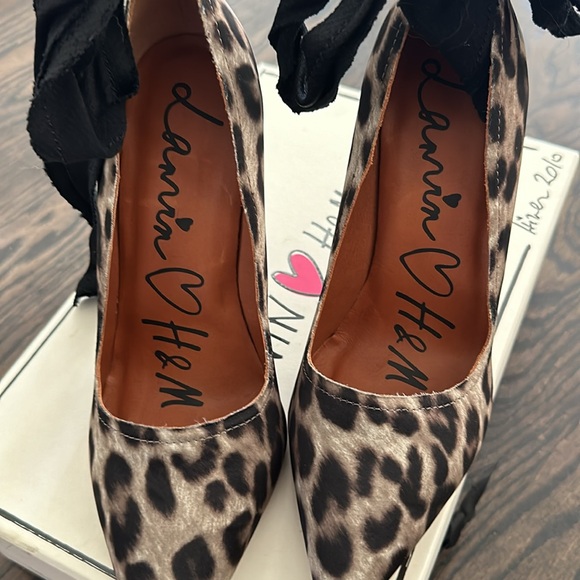 Brand new never worn collectible Lanvin x H&M leopard heels - Picture 2 of 9